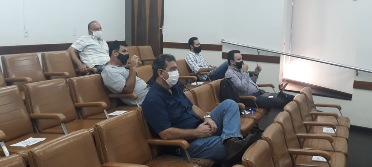Assocana e Pecege traçam estratégias para auxiliar produtores de acordo com modalidade de contrato
