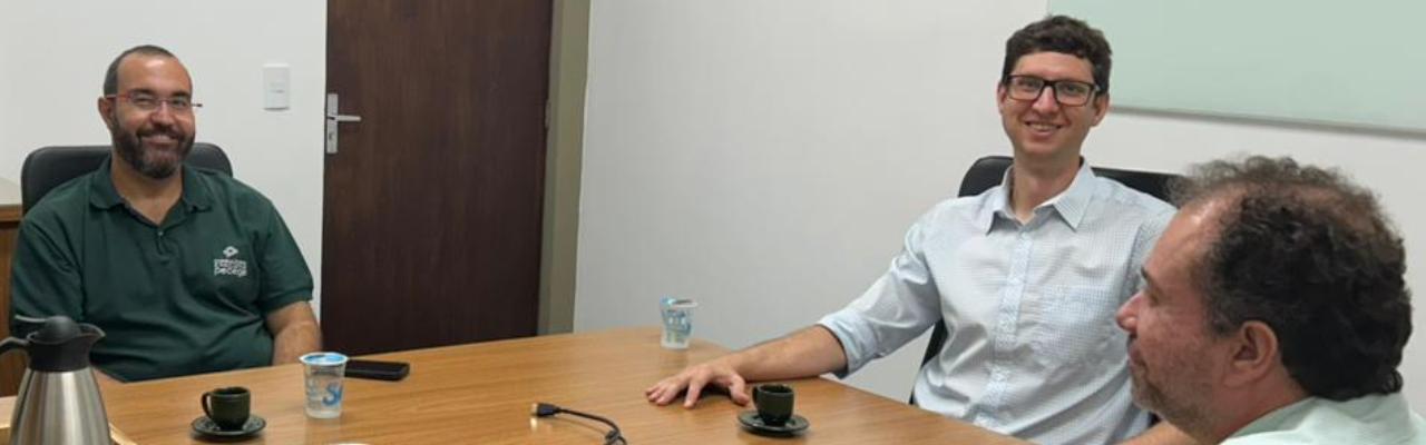 Assocana e Pecege se reúnem para revisar custo de produção da cana-de-açúcar