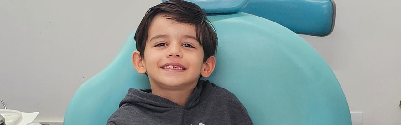Atendimento odontológico infantil no Ambulatório da Assocana de Assis